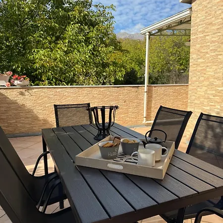 Elathea Holiday home