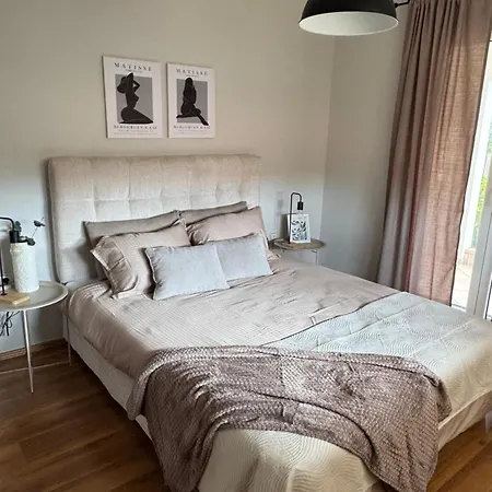 Elathea * Archaia Feneos